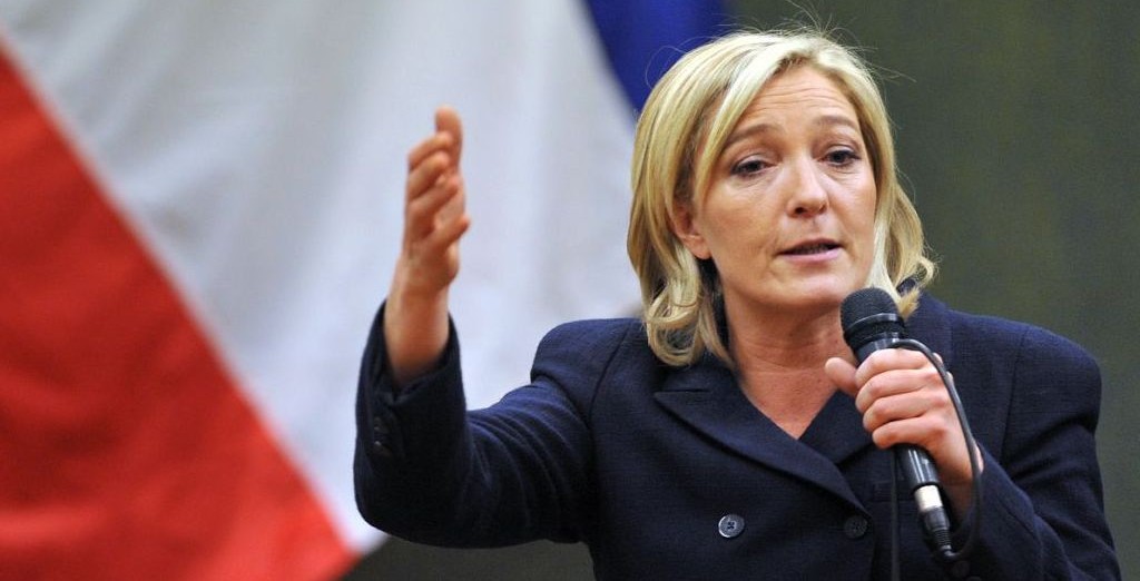 marine le pen frontiere