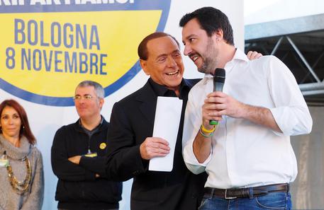 Gazebo per Bertolaso il 19-20 marzo. Salvini: non mi piace, ma mi adeguo