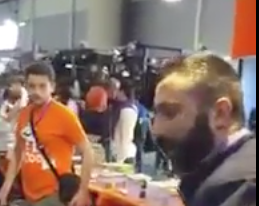 CasaPound a Romics: assalto? No, solo un lancio di coca cola (video)