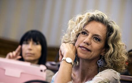 Ma Cirinnà non voleva dire addio alla politica? Purtroppo ci ha ripensato…