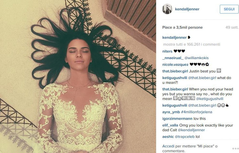 I due protagonisti dello scatto dei record sono Justin Bieber e Selena Gomez, entrambi cantanti. (Foto Instagram)