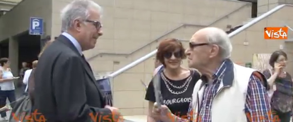 «Giachetti non mi piace, non lo voto»: Zanda al mercato Trionfale (Video)