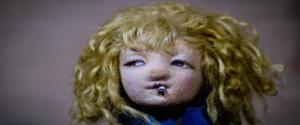 Natale a Napoli, un bambolotto gay in mostra con Barbie