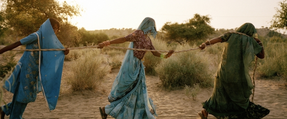 Libia, sospeso il divieto per le donne di espatriare senza un parente maschio