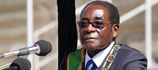 È Mugabe, 93 anni, il capo di Stato più anziano del mondo: «Non mi ritiro»