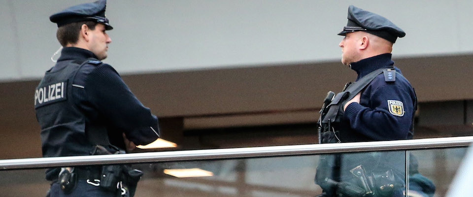 Blitz anti-terrorismo in Germania: arrestato un sospetto a Chemnitz