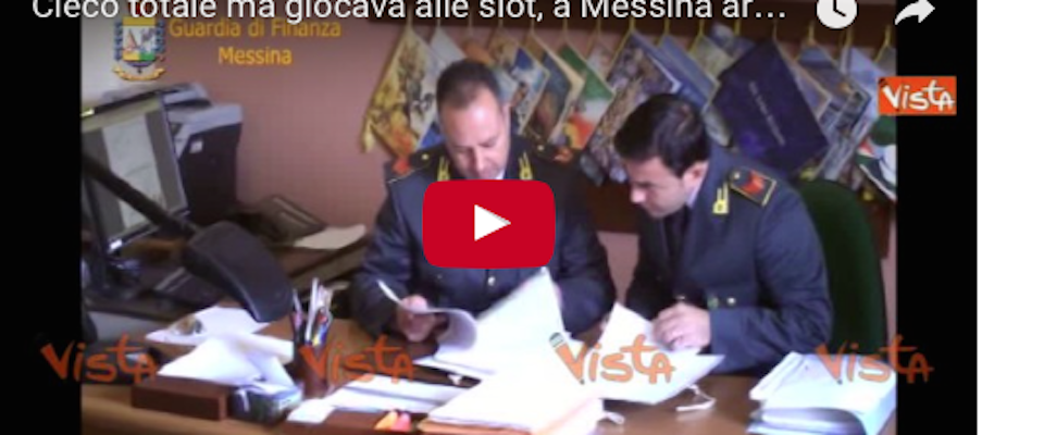 Cieco totale sorpreso a giocare alle slot: 5 falsi invalidi arrestati a Messina (video)