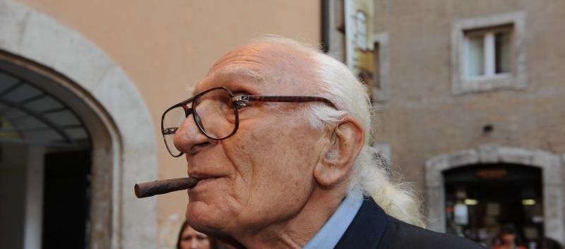 Ius soli, se Pannella fosse vivo prenderebbe a randellate i nuovi digiunatori