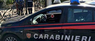 Diciannovenne trovato morto in auto, è giallo. Indagati i suoi amici