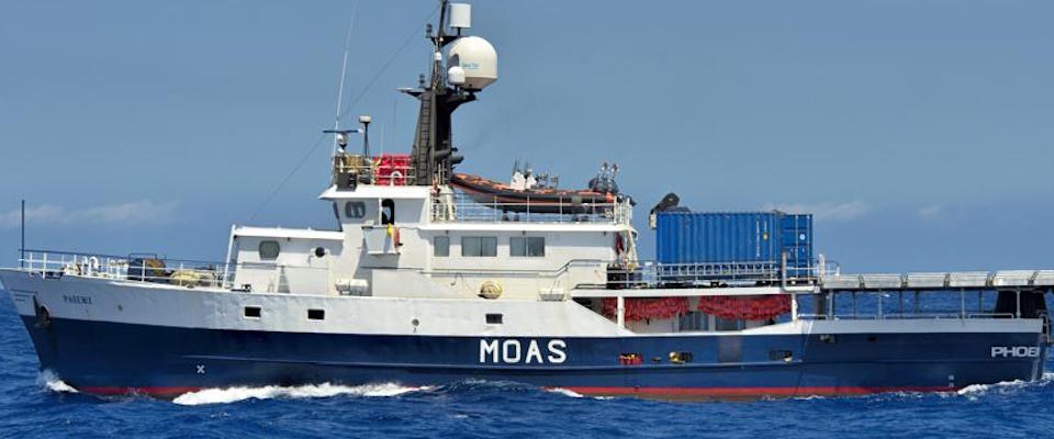 Bimbo ucciso per un cappellino. Il Moas usa la tragedia per allontanare le ombre