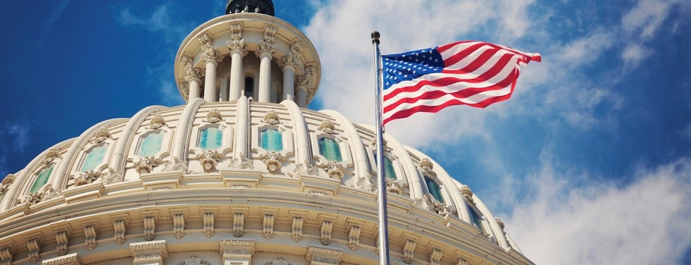 Non vogliono far governare Trump: il Congresso vara sanzioni per Mosca