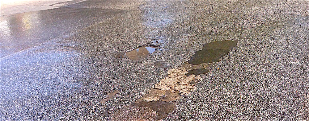 Acea allo sbando: rifiuta di intervenire per riparare le perdite (galleria fotografica)