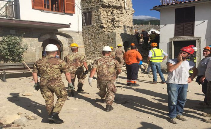 Terremoto Centro Italia, ora il governo manda i militari a togliere le macerie
