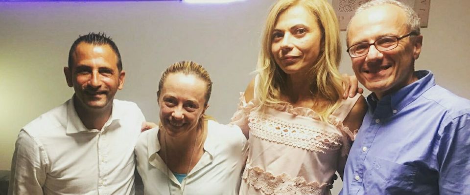 Meloni, serata con Latorre: «Io sempre con i marò, fieri di essere italiani»