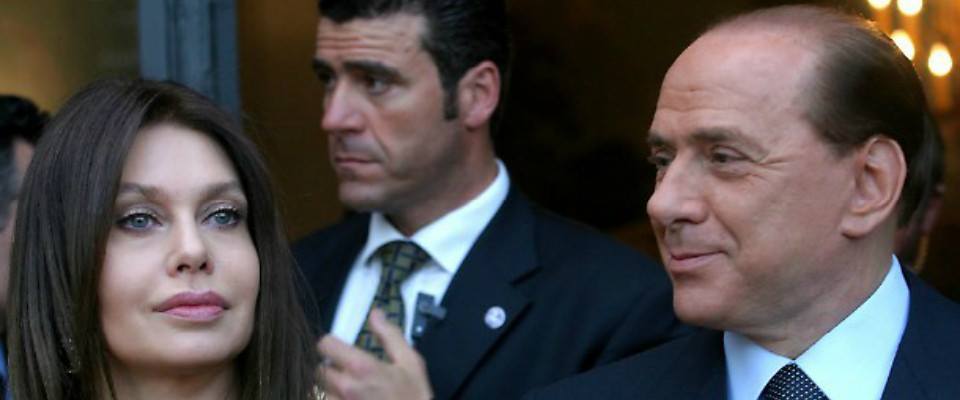 Tra Berlusconi e Veronica Lario nuovo scontro sulla “separazione d’oro”