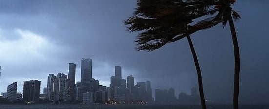 Irma, si teme l’Apocalisse su Miami: «Lasciate le case. E fatelo ora»