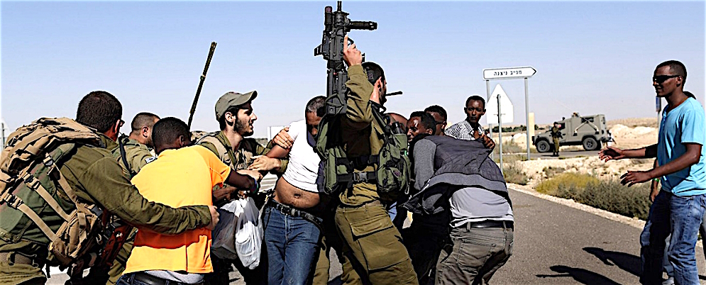 Israele ai clandestini: dovete scegliere tra arresto e deportazione