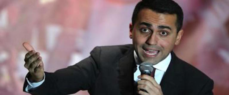Luigi Di Maio è Laureato O No