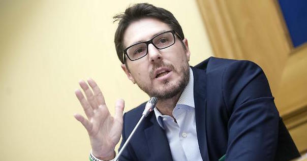Commissione speciale: tutte le cariche a M5S, Lega e FI. Il Pd: «È già maggioranza»