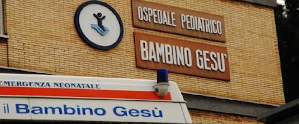 Mini-cuore artificiale salva una bimba: rivoluzionario intervento al Bambin Gesù