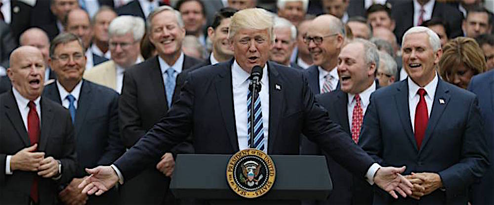 Come promesso: giro di vite di Trump contro i colossi farmaceutici