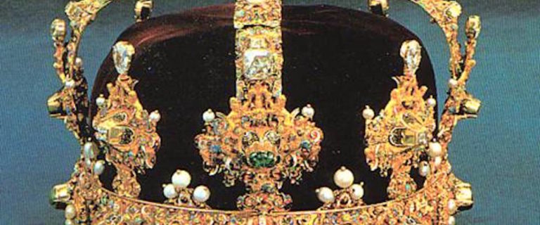 Stoccolma, ritrovati tra i rifiuti i gioielli della Corona svedese