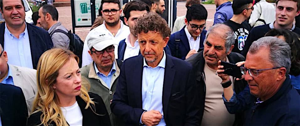 Marcheschi (FdI) denuncia: “Nardella è l’Attila del verde pubblico, crociato anti-decoro”