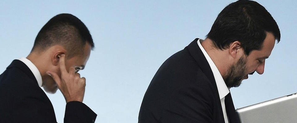 Bomba sul governo, il caso Siri si complica per l’assunzione del figlio di Arata