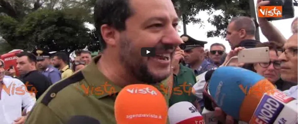 Si limiti alle domande o si candidi col Pd: sulla “Sea Watch” lite Salvini-cronista (Video) Si limiti alle domande o si candidi col Pd: sulla “Sea Watch” lite Salvini-cronista (Video)