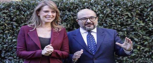 TG2 FRANCESCA ROMANA ELISEI E GENNARO SANGIULIANO