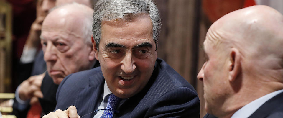 (S-D) Fedele Confalonieri, presidente Mediaset, il senatore di Forza Italia Maurizio Gasparri ed Andrea Riffeser Monti, presidente della Fieg, durante il convegno dal titolo ‘Over the tax’ nella sala Zuccari di Palazzo Madama, Roma, 20 febbraio 2020. ANSA/RICCARDO ANTIMIANI (S-D) Fedele Confalonieri, presidente Mediaset, il senatore di Forza Italia Maurizio Gasparri ed Andrea Riffeser Monti, presidente della Fieg, durante il convegno dal titolo ‘Over the tax’ nella sala Zuccari di Palazzo Madama, Roma, 20 febbraio 2020. ANSA/RICCARDO ANTIMIANI