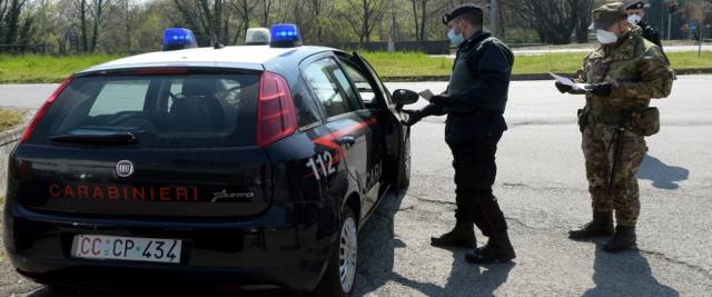 carabinieri foto Ansa