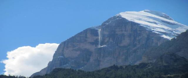 Cortina