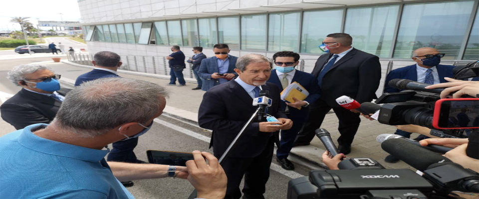 Alitalia: conferenza stampa Musumeci in aeroporto Palermo (via WhatsApp)
