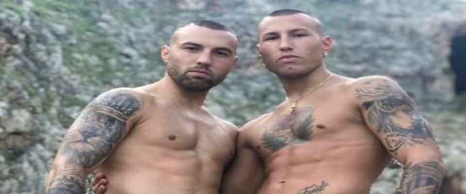 I fratelli Gabriele (S) e Marco Bianchi in una immagine tratta da Facebook. Si trovano nel carcere di Rebibbia i quattro ragazzi arrestati dai carabinieri della Compagnia di Colleferro per l’omicidio di Willy Monteiro Duarte e nei prossimi giorni ci sarà l’udienza di convalida. Si tratta di Francesco Belleggia, 23 anni, Mario Pincarelli, 22 anni e dei fratelli Gabriele e Marco Bianchi di 25 e 24 anni. Sono tutti accusati di omicidio preterintenzionale in concorso.FACEBOOK GABRIELE BIANCHI+++ ATTENZIONE LA FOTO NON PUO’ ESSERE PUBBLICATA O RIPRODOTTA SENZA L’AUTORIZZAZIONE DELLA FONTE DI ORIGINE CUI SI RINVIA +++ ++ HO – NO SALES, EDITORIAL USE ONLY ++