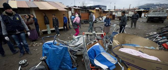 I roma danno la colpa agli italiani foto Ansa