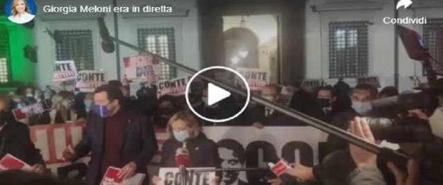 L'opposizione occupa l'Aula