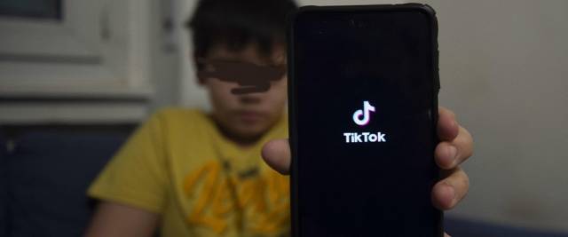 tiktok sempre più pericoloso anche per colpa degli influencer