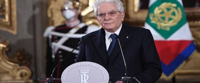 insulti a Giorgia Meloni Mattarella