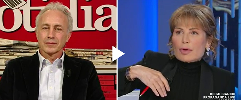 Travaglio avvilito: “Salvini sta zitto e incassa, il centrodestra colpisce, la sinistra affonda…” (video)