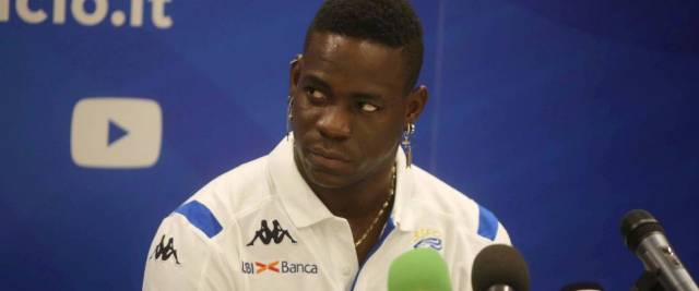 fidanzato geloso Balotelli