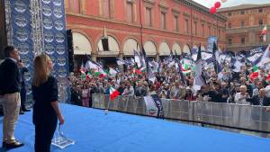 Meloni a Bologna