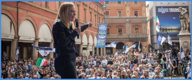 Meloni a Bologna