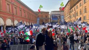 Meloni a Bologna