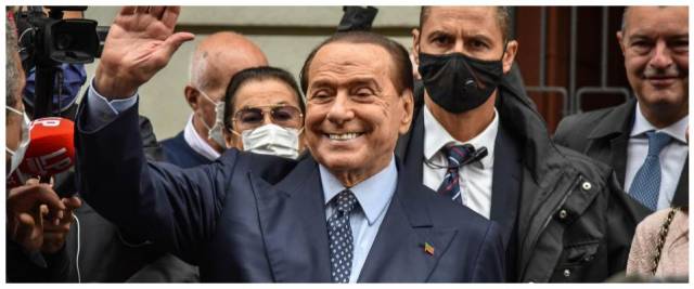 Berlusconi pubblico