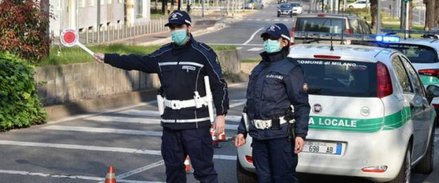 Vigili bastonati Milano