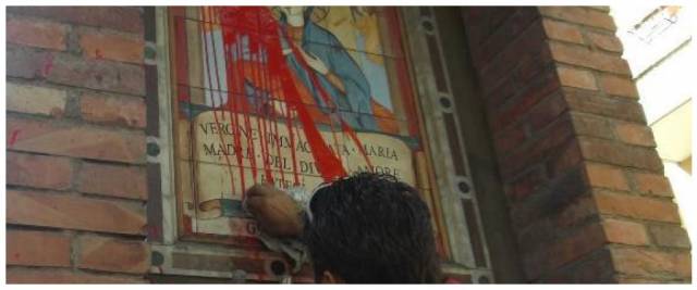 chiese vandalizzate