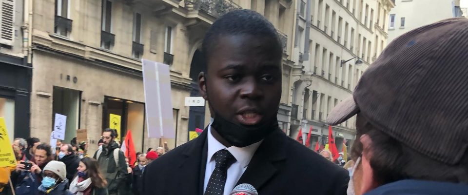 Français, il était noir et soutenait Zemmour : les antifascistes ont tenté de l’exécuter.  Sauvé par la police