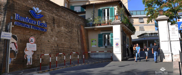 Covid, è morto il bimbo di Pomezia ricoverato al Bambino Gesù. Aveva 10 anni e “patologie serie”