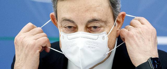 Ore di tensione nel governo, dopo gli incidenti parlamentari sul Milleproroghe e le liti in Cdm. Draghi sbotta e va da Mattarella a chiedere aiuto